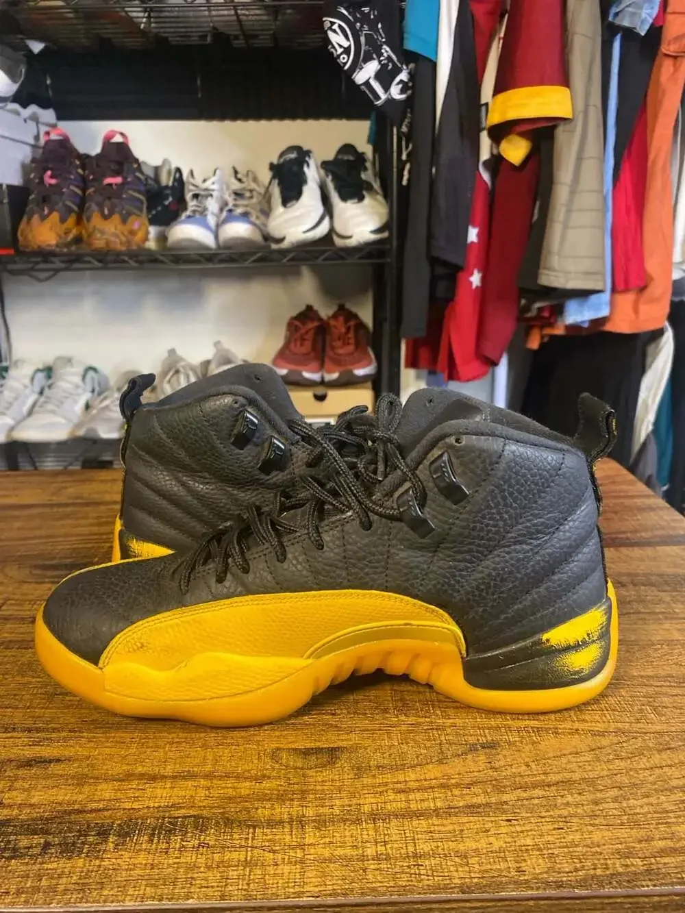 Nike Air Jordan 12 Retro University Gold Black Sneakers No Box No Insole